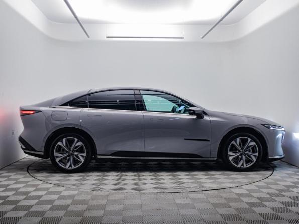 Mazda EZ-6 с пробегом 2024 года, цена 3 900 000 рублей, 10921 км, лифтбек, Автокод Объявления