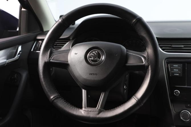 Skoda Octavia III (A7) Рестайлинг с пробегом 2017 года, цена 1 649 000 рублей, 184121 км, лифтбек, Автокод Объявления