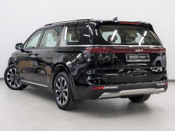 Kia Carnival IV с пробегом 2023 года, цена 4 850 000 рублей, 31601 км, минивэн, Автокод Объявления