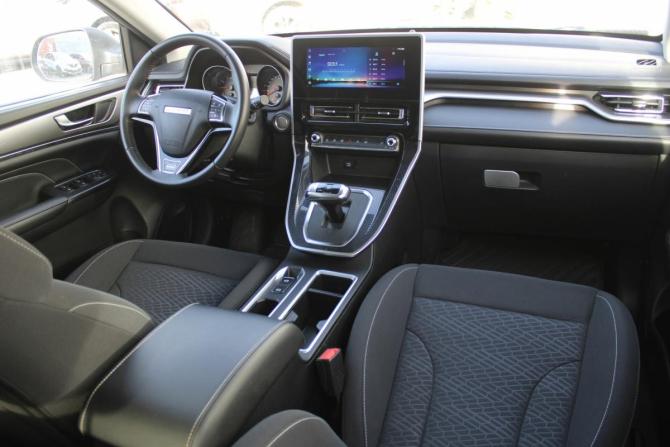 Haval M6 II с пробегом 2024 года, цена 1 650 000 рублей, 57000 км, внедорожник, Автокод Объявления