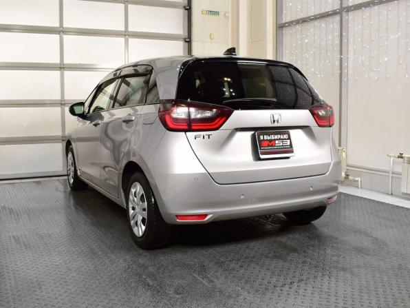 Honda Fit IV с пробегом 2020 года, цена 1 465 995 рублей, 143883 км, хэтчбек, Автокод Объявления