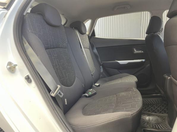 Kia Rio III с пробегом 2013 года, цена 957 000 рублей, 135825 км, хэтчбек, Автокод Объявления