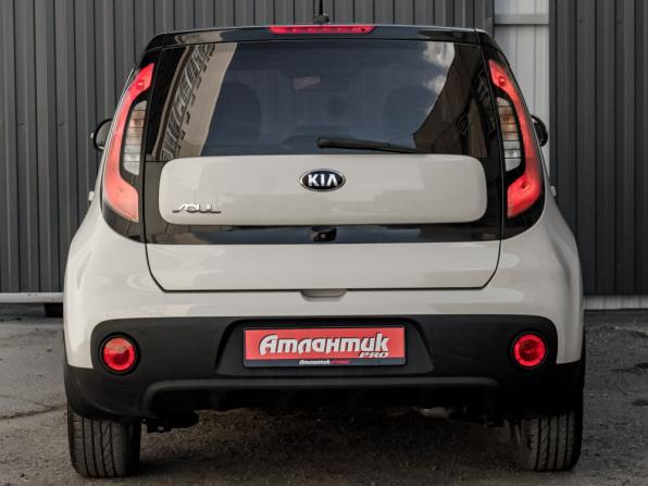 Kia Soul II Рестайлинг с пробегом 2017 года, цена 1 165 000 рублей, 179719 км, хэтчбек, Автокод Объявления