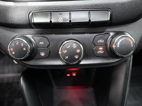 Kia Ceed II с пробегом 2012 года, цена 793 000 рублей, 223000 км, хэтчбек, Автокод Объявления