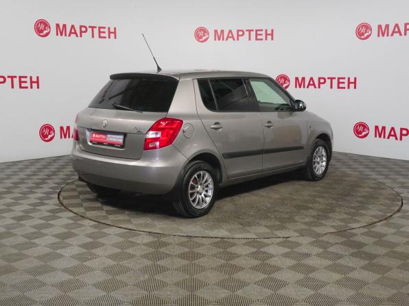 Skoda Fabia II с пробегом 2009 года, цена 478 000 рублей, 185204 км, хэтчбек, Автокод Объявления