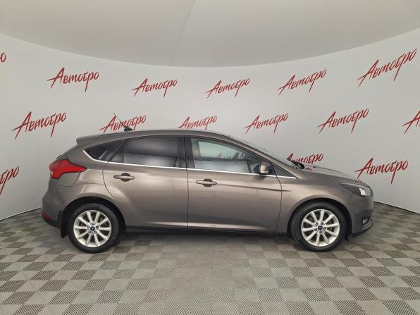 Ford Focus III Рестайлинг с пробегом 2017 года, цена 985 000 рублей, 166442 км, хэтчбек, Автокод Объявления