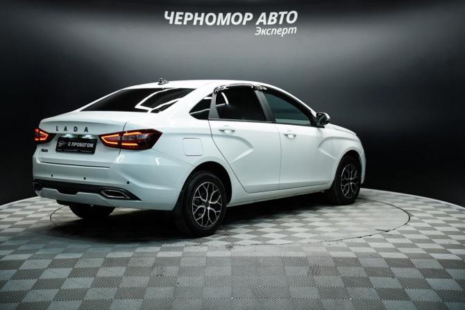 Lada (ВАЗ) Vesta I Рестайлинг (NG) с пробегом 2024 года, цена 1 390 000 рублей, 29336 км, седан, Автокод Объявления