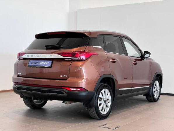 BAIC X35 с пробегом 2023 года, цена 1 300 000 рублей, 106518 км, внедорожник, Автокод Объявления