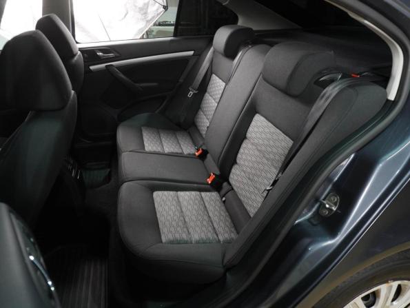 Skoda Octavia II (A5) Рестайлинг с пробегом 2013 года, цена 869 000 рублей, 124290 км, лифтбек, Автокод Объявления