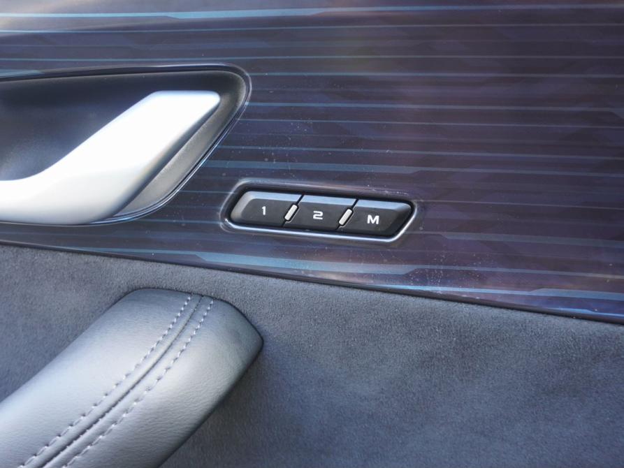 Geely Monjaro I Москва  - изображение 18
