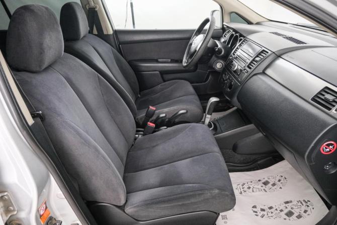 Nissan Tiida I Рестайлинг с пробегом 2010 года, цена 749 000 рублей, 185000 км, седан, Автокод Объявления
