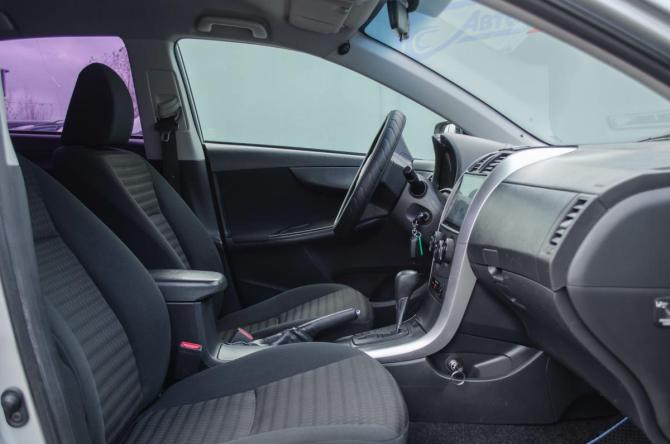 Toyota Corolla X (E140 E150) Рестайлинг с пробегом 2012 года, цена 930 000 рублей, 230000 км, седан, Автокод Объявления