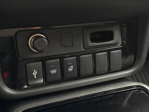 Mitsubishi Outlander III Рестайлинг 3 с пробегом 2022 года, цена 2 399 000 рублей, 130865 км, внедорожник, Автокод Объявления