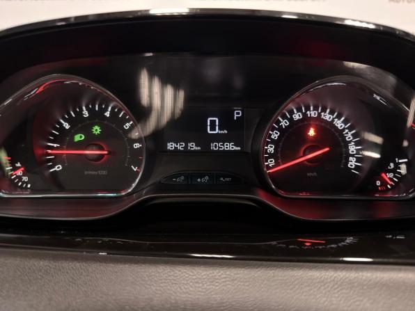 Peugeot 208 I с пробегом 2013 года, цена 549 000 рублей, 184000 км, хэтчбек, Автокод Объявления