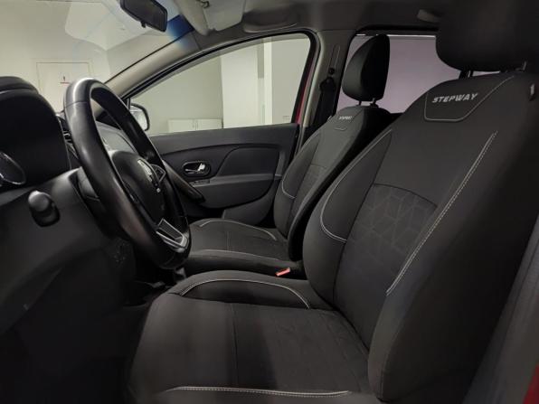 Renault Sandero II Рестайлинг с пробегом 2019 года, цена 1 059 000 рублей, 79326 км, хэтчбек, Автокод Объявления