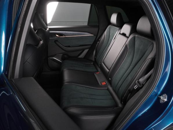 Geely Monjaro I с пробегом 2023 года, цена 2 799 000 рублей, 95645 км, внедорожник, Автокод Объявления