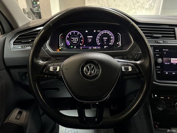 Volkswagen Tiguan II с пробегом 2020 года, цена 2 695 000 рублей, 104045 км, внедорожник, Автокод Объявления