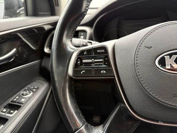 Kia Sorento III Prime Рестайлинг с пробегом 2019 года, цена 2 999 900 рублей, 87185 км, внедорожник, Автокод Объявления