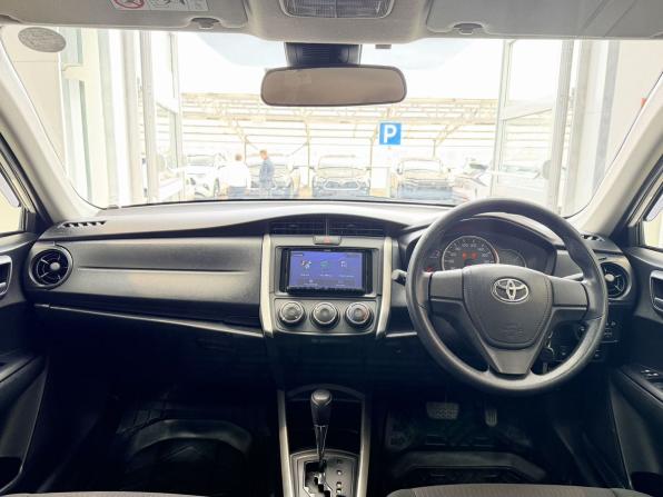 Toyota Corolla XI (E160 E170) Рестайлинг 2 с пробегом 2018 года, цена 1 275 000 рублей, 133340 км, универсал, Автокод Объявления