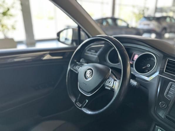 Volkswagen Tiguan II с пробегом 2017 года, цена 2 595 000 рублей, 99000 км, внедорожник, Автокод Объявления