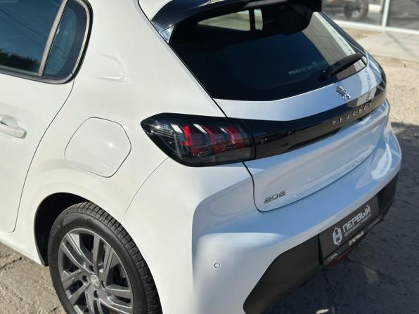 Peugeot 208 II с пробегом 2020 года, цена 1 650 000 рублей, 99235 км, хэтчбек, Автокод Объявления
