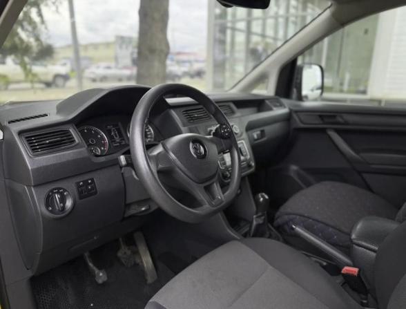 Volkswagen Caddy IV с пробегом 2016 года, цена 1 300 000 рублей, 204600 км, фургон, Автокод Объявления