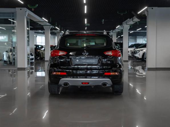 Infiniti QX50 I Рестайлинг с пробегом 2017 года, цена 1 910 000 рублей, 144815 км, внедорожник, Автокод Объявления