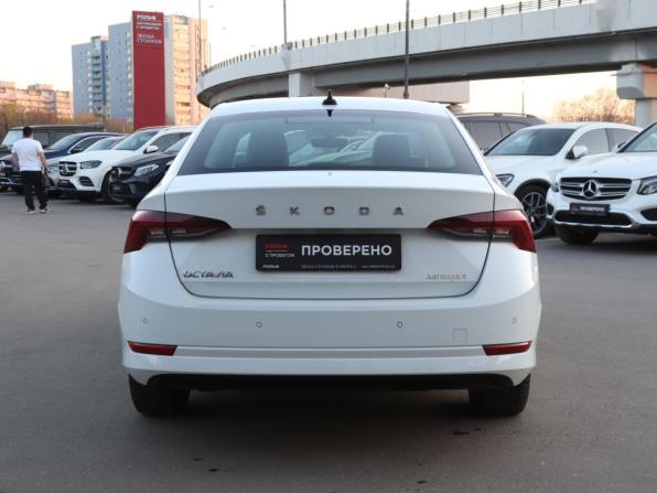 Skoda Octavia IV (A8) с пробегом 2020 года, цена 2 510 000 рублей, 77329 км, лифтбек, Автокод Объявления