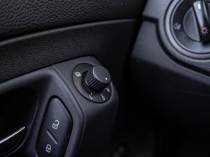 Volkswagen Polo V Рестайлинг Краснодар  - изображение 19