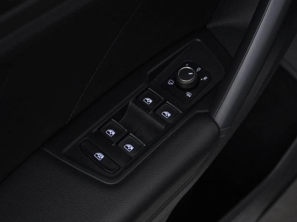 Volkswagen Tiguan II Рестайлинг с пробегом 2020 года, цена 2 999 077 рублей, 143681 км, внедорожник, Автокод Объявления