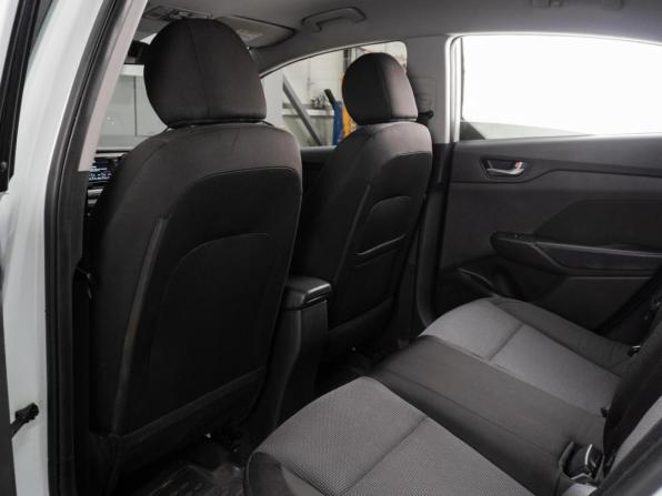 Hyundai Solaris II с пробегом 2018 года, цена 1 449 000 рублей, 67197 км, седан, Автокод Объявления