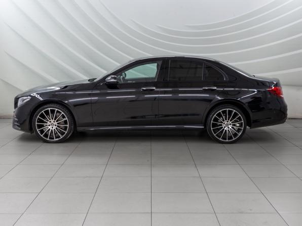 Mercedes-Benz E-Класс V (W213 S213 C238) с пробегом 2019 года, цена 3 298 000 рублей, 137391 км, седан, Автокод Объявления