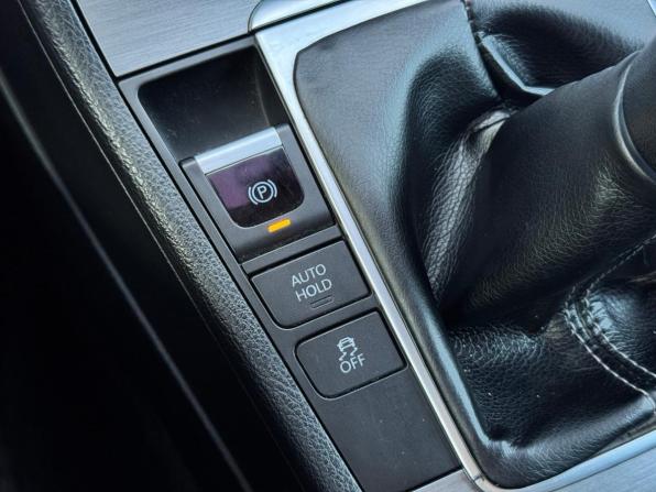 Volkswagen Passat B7 с пробегом 2014 года, цена 1 150 000 рублей, 238817 км, седан, Автокод Объявления