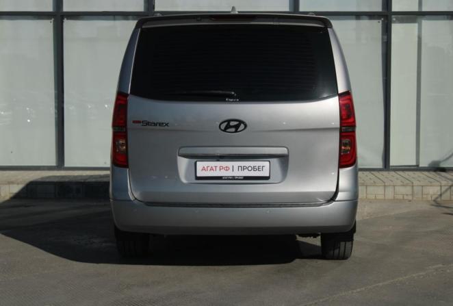 Hyundai Grand Starex I Рестайлинг 2 с пробегом 2020 года, цена 4 185 000 рублей, 137347 км, минивэн, Автокод Объявления