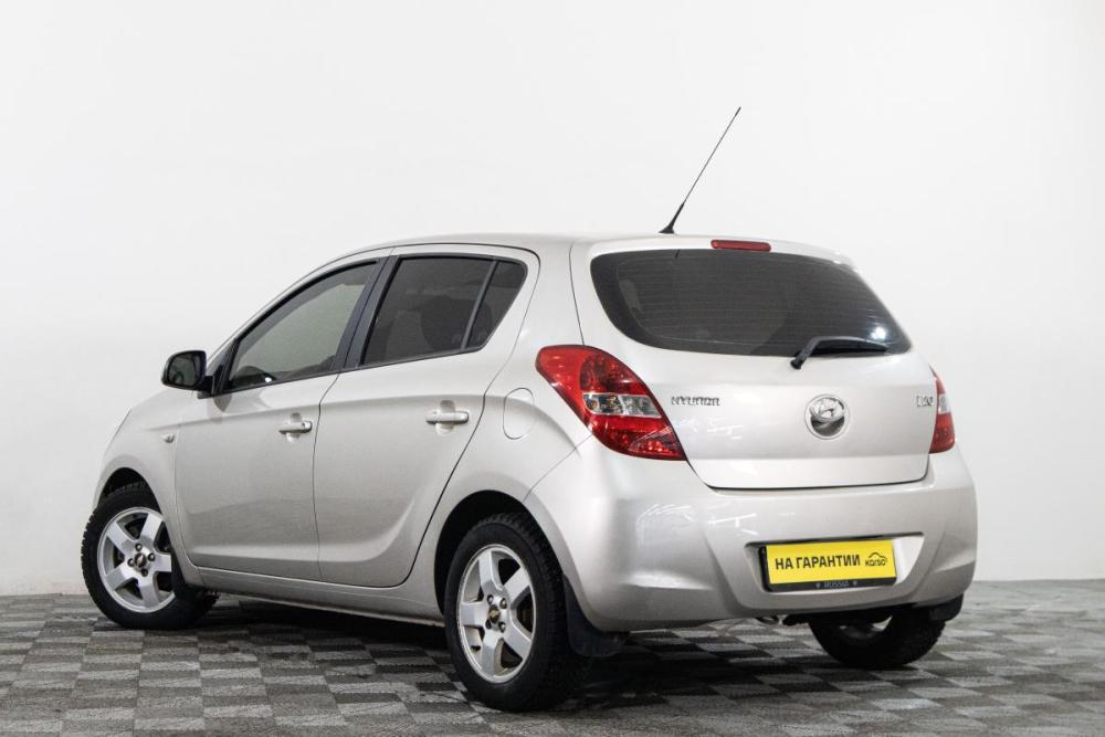 Hyundai i20 I Сургут  - изображение 5