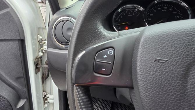 Renault Duster I Рестайлинг с пробегом 2018 года, цена 1 239 000 рублей, 142000 км, внедорожник, Автокод Объявления