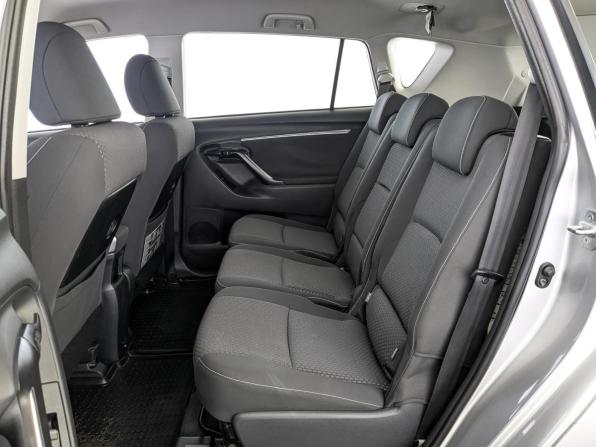 Toyota Verso I Рестайлинг с пробегом 2013 года, цена 1 300 000 рублей, 174372 км, компактвэн, Автокод Объявления