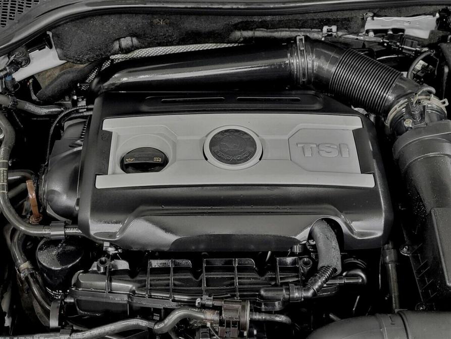 Skoda Octavia II (A5) Рестайлинг Москва  - изображение 14