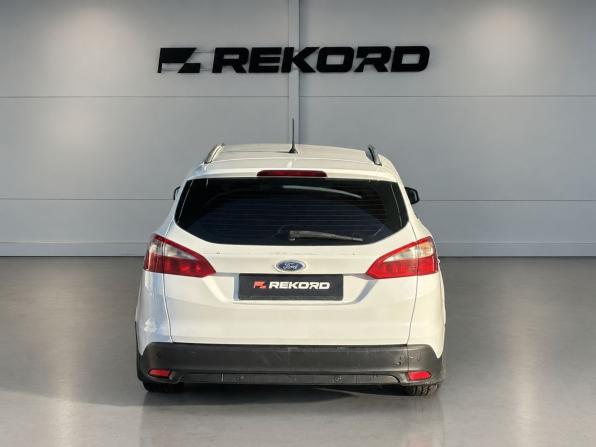 Ford Focus III с пробегом 2014 года, цена 529 000 рублей, 181542 км, универсал, Автокод Объявления
