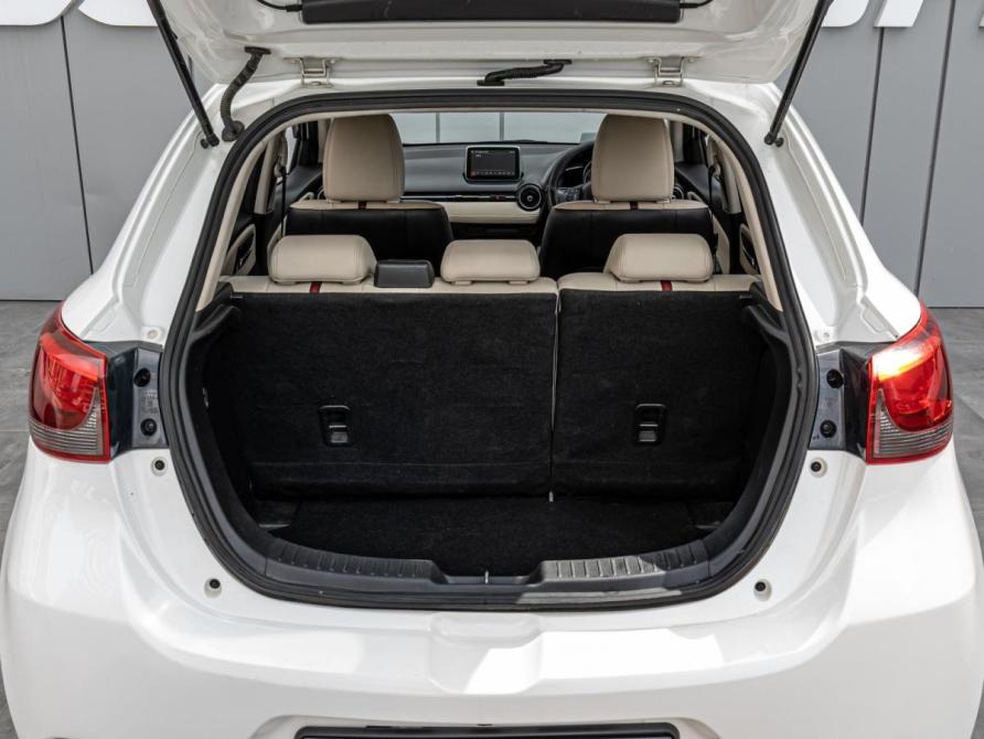 Mazda Demio IV (DJ) Краснодар  - изображение 21