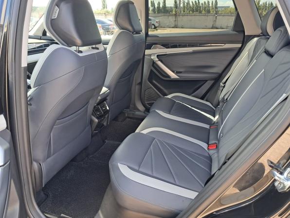 Geely Atlas II с пробегом 2023 года, цена 2 850 000 рублей, 37589 км, внедорожник, Автокод Объявления