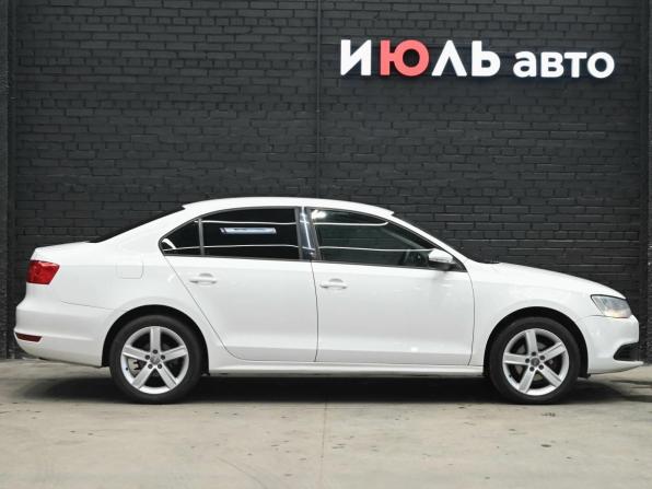 Volkswagen Jetta VI с пробегом 2013 года, цена 920 000 рублей, 197230 км, седан, Автокод Объявления