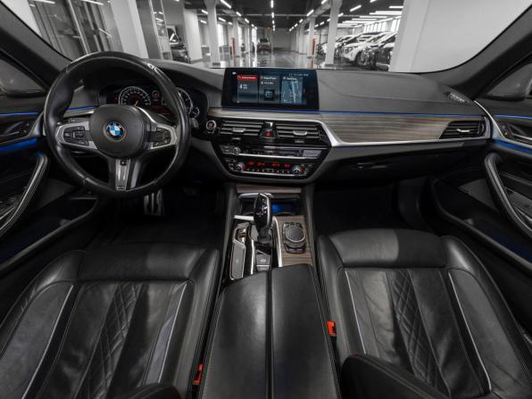 BMW 5 серии VII (G30/G31/G38) с пробегом 2017 года, цена 3 750 000 рублей, 130250 км, седан, Автокод Объявления