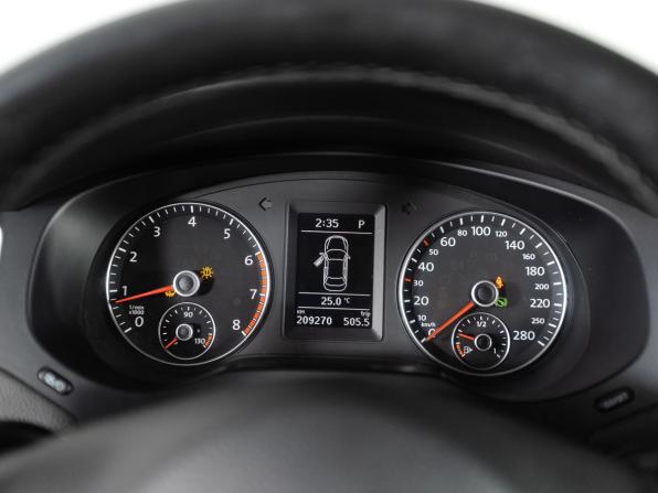 Volkswagen Jetta VI с пробегом 2013 года, цена 740 000 рублей, 209268 км, седан, Автокод Объявления