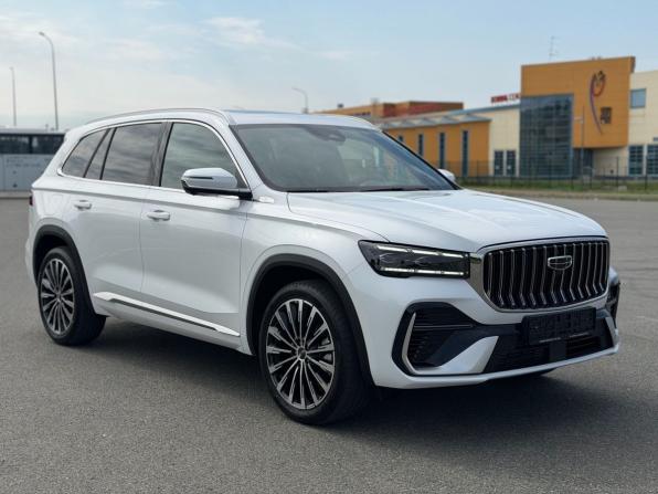 Geely Monjaro I с пробегом 2026 года, цена 4 150 000 рублей, 25 км, внедорожник, Автокод Объявления