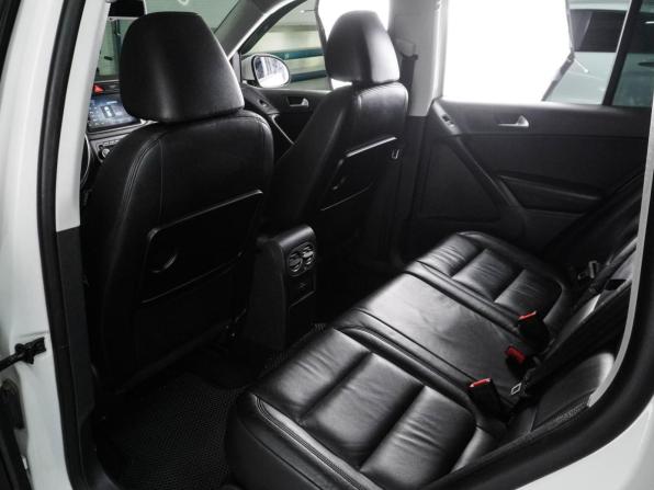 Volkswagen Tiguan I с пробегом 2010 года, цена 867 000 рублей, 291243 км, внедорожник, Автокод Объявления