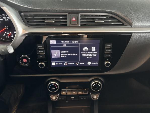 Kia Rio IV Рестайлинг с пробегом 2021 года, цена 1 875 000 рублей, 26634 км, хэтчбек, Автокод Объявления