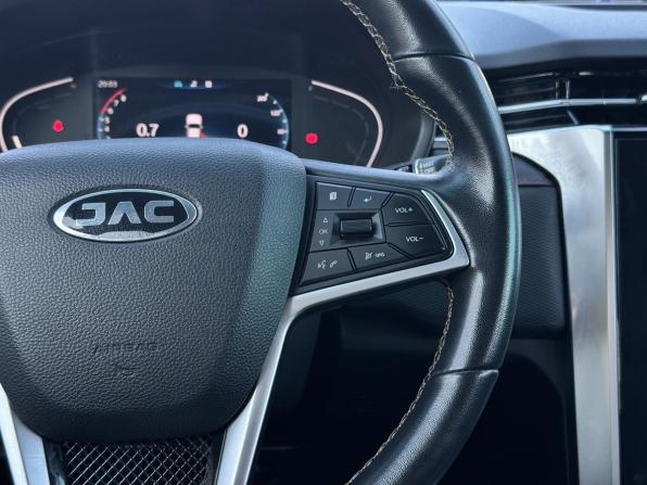 JAC T8 Pro с пробегом 2023 года, цена 2 315 000 рублей, 40000 км, offers.body_type.unknown, Автокод Объявления