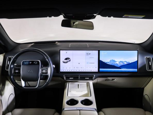 Li Auto (Lixiang) L7 I с пробегом 2023 года, цена 5 690 000 рублей, 29257 км, внедорожник, Автокод Объявления