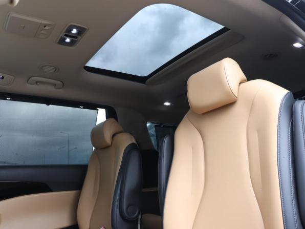 Kia Carnival IV с пробегом 2020 года, цена 3 680 000 рублей, 117000 км, минивэн, Автокод Объявления